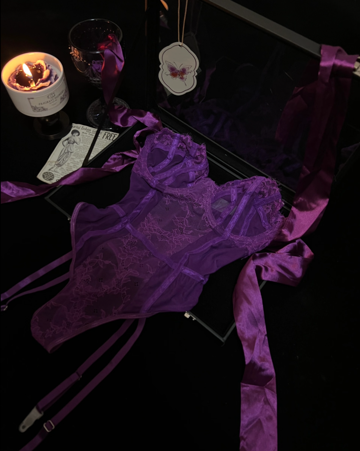 "Purple Seduction"  Lace Corset with Bowknot